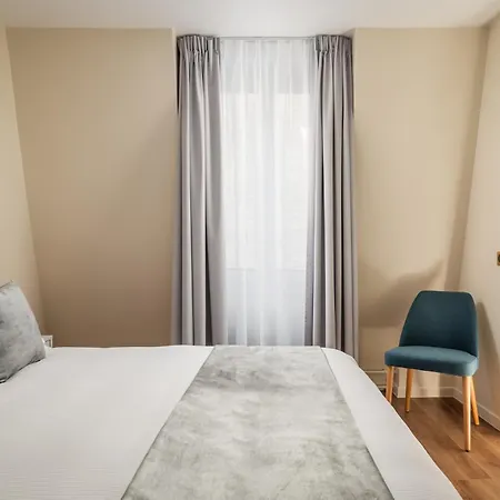 德阿文努酒店