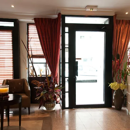 Hotel Des Deux Avenues