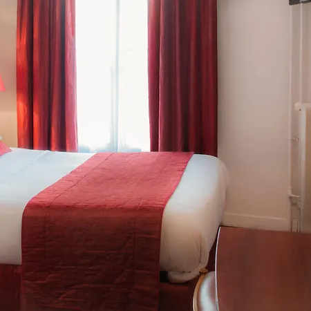 デ ドゥー ザベニュー ホテル 3*