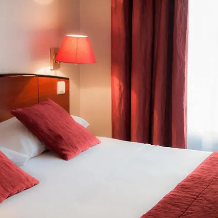 デ ドゥー ザベニュー 3* パリ