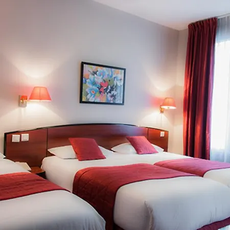 Des Deux Avenues Hotel 3*