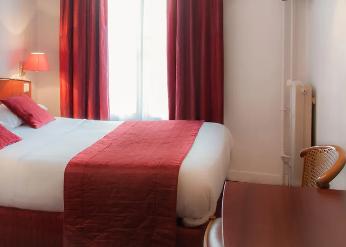 デ ドゥー ザベニュー ホテル 3*