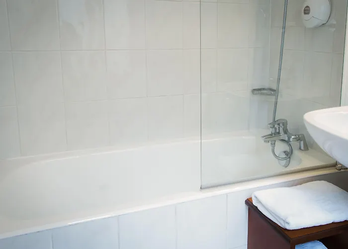 デ ドゥー ザベニュー 3*