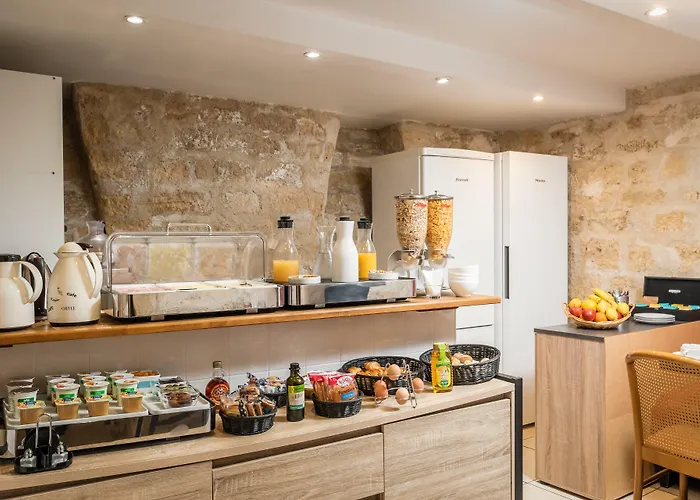 デ ドゥー ザベニュー