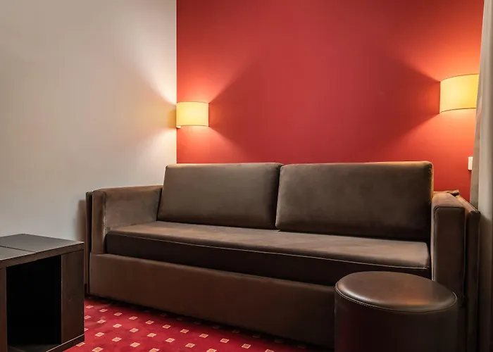 デ ドゥー ザベニュー ホテル 3*