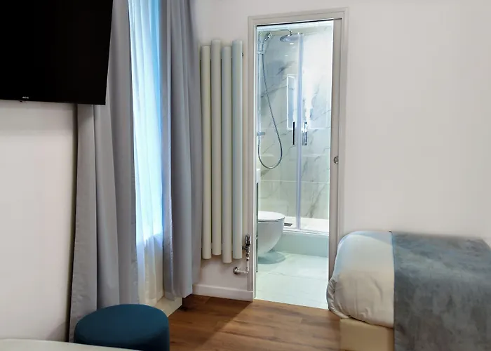 ホテル デ ドゥー ザベニュー