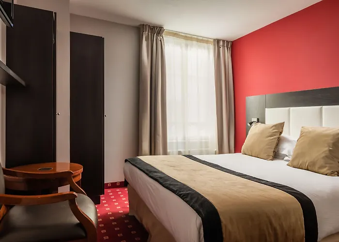 デ ドゥー ザベニュー ホテル 3*