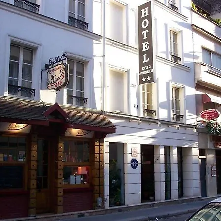 Des Deux Avenues Hotel
